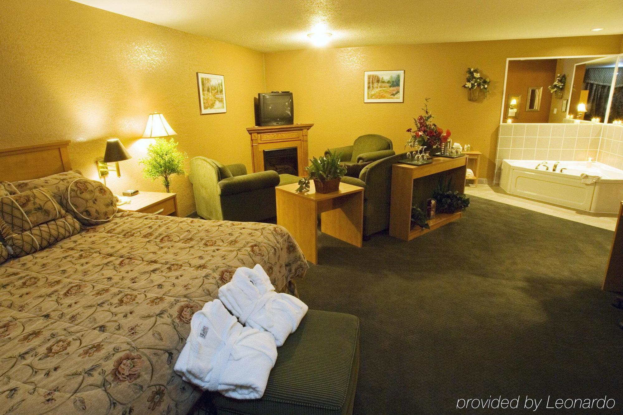 Super 8 By Wyndham Kenora Hotel Kamer foto