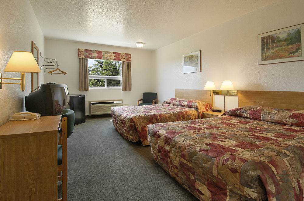Super 8 By Wyndham Kenora Hotel Buitenkant foto